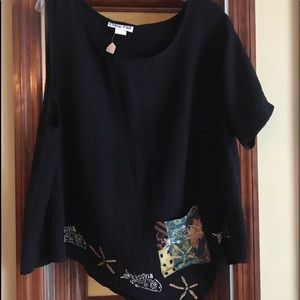 Rare Find Crazy Fish Top